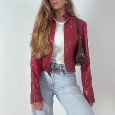 Incredible! The most gorgeous red jacket coat  💌 Size: S Colour: Red Morgan Model size 8 height - 5 ft 5 No returns  💌 Andy Herrera, Red Leather Jacket Outfit, Autumn Hygge, Red Jacket Leather, Rockstar Girlfriend, Colorful Outfits, Europe Outfits, Fits Inspo