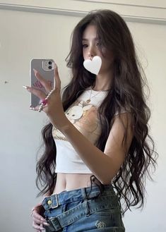 Asian Wavy Hair, Asian Curly Hair, Brown Hair Korean, Haircut Asian, Curly Hair Long, Hair Stayl, Skate Girl, Love Hair, Afro Hairstyles