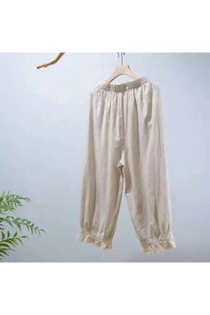 Material : Poliéster 












 Tamanho

 Comprimento da calça

 Cintura 











 S

 80cm

 56 cm








 M

 80 cm



 58 cm 








 eu

 80 cm



 60 cm 








 GG

 80 cm



 62 cm 








 XXG

 80 cm



 64 cm High Waist Beige Cotton Harem Pants, Beige Stretch Cotton Harem Pants, Casual Stretch Cotton Bloomers, Casual Cotton Bloomers With Pockets, Spring Cotton Bloomers With Pockets, Spring Solid Cotton Bloomers, Non-stretch Beige Cotton Harem Pants, Casual Embroidered Wide-leg Harem Pants, Cottagecore Clothes