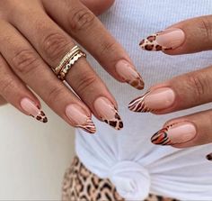 Paznokcie Hello Kitty, Cheetah Nail Designs, Cheetah Print Nails, Cheetah Nails, Print Nails, Animal Nails