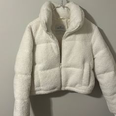 Never Worn Adorable Soft And Warm Perfect Teen Gift Cozy Fitted Outerwear With Pockets, Winter White Outerwear With Zipper For Cold Weather, Fitted Cozy Winter White Outerwear, Cozy Fitted Winter White Outerwear, Cozy White Outerwear For Cold Weather, White Fitted Cozy Outerwear, Cozy Fitted White Outerwear, Winter White Fitted Casual Outerwear, Casual Fitted Winter White Outerwear