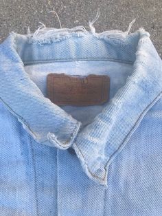 "Make this classic Levis jacket a staple in your closet. Brand: Levis Estimate Size: Medium Beautiful wear as shown in images Length: 23\" Bust: 40\" Waist: 39\" Shoulder: 16\" Sleeve: 23\"" Orange Quilt, Vintage Jean Jacket, Levis Jacket, Jacket Denim, Linen Skirt, Neon Orange, Vintage Jeans, Jean Jacket, Clothing Items