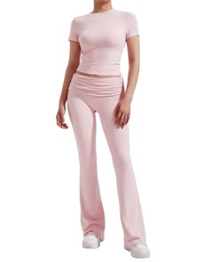 Feature Breathable and moisture-wicking lounge set Comfortable top & flare leggings Pink Flared Leggings Outfit, Pink Set Outfit, Gym Motivation Aesthetic, College Fit Ideas, Pink Lounge Set, Flare Leggings Outfit, Boohoo Outfits, Big Girl Job, Girl Wishlist