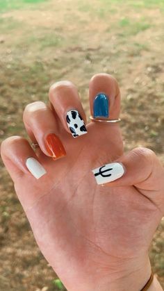 Easy Western Nails, Western Nails Simple, Punchy Western Nails, Country Girl Nails, Sns Nails Designs