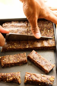 Date And Nuts Bar, Dates And Nuts Bar, Oat Nut Bars, Dates And Nuts Recipes, Homemade Date Bars, Date Bar Recipes, Diy That’s It Fruit Bars, Date Bars Recipe Healthy No Bake, Date And Nut Bars