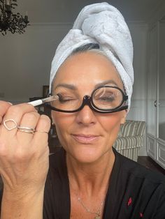 Magnified Makeup Glasses with Flip Lens - Various Strengths - Donna May London Makeup Glasses, Makeup Over 50, Stylist Tips, Makeup Tips For Older Women, Makeup Simple, Makeup Lovers, Glasses Makeup, How To Apply Eyeliner, Easy Makeup