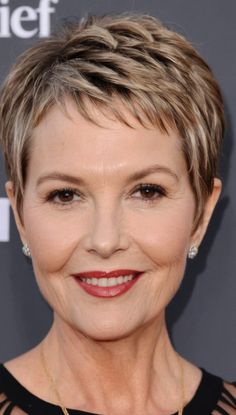 30 Short Hairstyles for Women Over 70 - Stylish Hair Ideas Pixie 2024, Short Haircuts Ideas, Short Hair Inspiration, Short Sassy Haircuts, Short Hairstyles Fine, Short Silver Hair, Haircuts Ideas, Hair Older Women