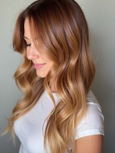 40 Irresistible Strawberry Blonde Hair Ideas to Rock This Fall Balayage Hair Strawberry Blonde, Strawberry Blonde Hair Ideas, Red And Blonde, Dark Strawberry Blonde, Light Strawberry Blonde, Strawberry Blonde Highlights, Blonde Hair Ideas, Strawberry Blonde Hair Color, Subtle Ombre