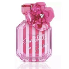 💕🌸 NEW Victoria's Secret Bombshells In Bloom 3.4 oz / 100 ml Women EDP Authentic New Packaging. Condition is "New with box" From Her "Signature" Collection DISCONTINUED! You Can No Longer Purchase These at Victoria's Secret Brand New In Box Size-3.4 fl oz A Collection of Fragrances Composed of Pink Freesia, Red Apple, & Water Lily. Designed to stimulate the senses and indulge every mood. FOREVER FLIRTY, ALWAYS SEXY Bloom Perfume, Pink Perfume Bottle, Perfume Victoria Secret, Joss Stone, Victoria Secret Fragrances, Pink Perfume, Beautiful Perfume Bottle, Victoria Secret Perfume, Beautiful Perfume