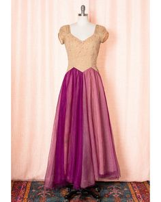 "♡ PLEASE ENLARGE PHOTOS FOR MORE DETAIL ♡ SOLD AS-IS. ALL SALES FINAL. D E T A I L S * 1940s evening gown * rayon bodice with rhinestone leaf beading + metallic soutache design * color block tulle skirt * shoulder pads * metal side zipper M E A S U R E M E N T S fits like a: small | medium bust: 36/37\" waist: 28/29\" hips: free length: 58\" C O N D I T I O N Uneven hem. Underarm yellowing + tears. Some staining + tears on skirt. Some missing rhinestones on the leaves. ➳ Please read store policies prior to purchase. Thank you!! xoxo, Allyson ♥ Visit the shop! http://www.birthdaylifevintage.etsy.com ♥ Follow on Instagram! @birthdaylifevintage http://instagram.com/birthdaylifevintage" 1970s Women, Mid Century Fashion, Evening Party Gowns, Vintage Swimwear, Wool Pencil Skirt, Party Gown, Evening Party, Dress Clothes For Women, Evening Gowns