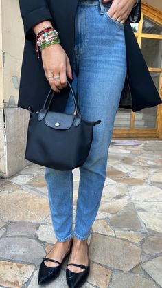 Longchamp, casual outfit, Mary Jane flats, mom fit jeans, black blazer Longchamp Aesthetic Bag, Longchamp Bag Outfit Casual, Longchamp Small Bag, Small Longchamp Bag, Small Shoulder Bag Outfit, Longchamp Style, Longchamp Outfit