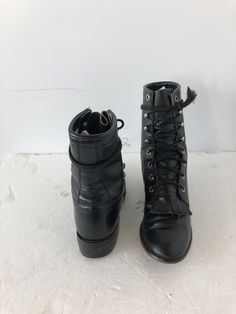 "sz 4 b length: 10\" width: 3.5\" height: 7\" insole: 9'' flat black leather justin boots lace up granny combat boho hippie man made sole made in the USA sustainable fashion good condition" Vintage Fitted Lace-up Boots With Snip Toe, Vintage Boots With Laces For Fall, Vintage Fall Boots With Laces, Vintage Black Lace-up Winter Boots, Black Western Combat Boots With Round Toe, Vintage Black Lace-up Boots For Winter, Vintage Black Lace-up Boots For Fall, Western Style Black Combat Boots With Round Toe, Vintage Black Lace-up Boots