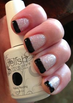 Gelish glitter and black french tip nails Black French Tip Glitter, French Tip Glitter, Portugal Nails, Nails Black French Tip, French Noir, Winter Manicures, Nails Black French, Black French Tip Nails, Nailart Ideas