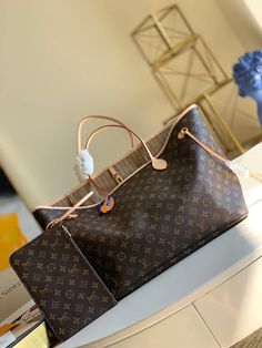 Contact us: contact@profxnz.com if you need assistance - Discover the allure of louis vuitton handbags collection - 629This is a premium quality clone , similar like the original ones, even no one can judge either it&apos;s a clone or originalSize: (40 x 33 x 20 cm )It comes with Dust box, Care manual, Tag and Paper bag. Neverfull Mm Monogram, Louis Vuitton Neverfull Mm, Neverfull Mm, Luxury Bag, Louis Vuitton Bag Neverfull, Vuitton Handbags, Louis Vuitton Handbags, Backpack Bags, Louis Vuitton Monogram