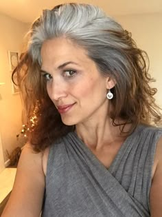 long gray hair | transitioning to gray | gray hair transition | silver hair | aging gracefully Grey Hair Don't Care, Granny Hair, Going Grey, Gorgeous Gray Hair, Beautiful Gray Hair, Hair White, Human Hair Color, Natural Gray Hair, Transition To Gray Hair