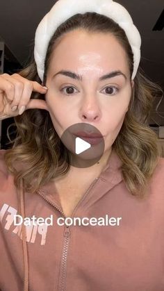 Erica Taylor on Instagram: "Dated concealer techniques can make our eyes look more puffy, grey and tired. Try this new technique and I used the @lorealparis  true match serum concealer because the applicator is perfect for this hack! This gives an all over lift instead of the floating under eye #concealer #dated #oldvsnew #dosanddonts #makeup #makeupartist #over40 #genx #millennials #concealertutorial #makeuphacks" Conceal Under Eye Bags, Eye Bags Makeup, How To Apply Concealer, Makeup Step By Step, Makeup Artist Tips, Makeup Lessons, Under Eye Bags, Eye Tutorial