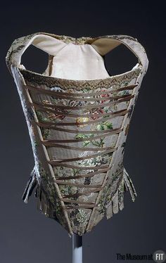 Stay (historic corset), silk brocade, c.1750. Collection of The Museum at FIT. #lingeriehistory 18th Century Stays, Victorian Corset, Vintage Corset, Fashion Institute