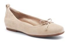 Cadence Bow Ballet Flat | Women's Shoes | ABEO – WalkingCo Foot Health, Free Shoes, Womens Ballet Flats, Comfortable Flats, Ballet Flat, Metallic Leather, Chic Dress, Socks Women, Wedge Heels