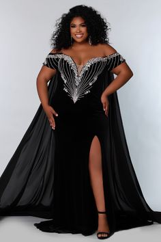 Sydney's Closet JK2202 Onyx 18 Johnathan Kayne for Sydney's Closet Spring 2022 Plus Size Pageant Gowns, Plus Size Formal Gown, Prom Plus Size, Plus Size Gowns Formal, Pageant Evening Gowns, Johnathan Kayne, Charmeuse Dress, Attractive Dresses, Plus Size Formal