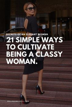 Refined Woman, Literary Love Quotes, Viral Makeup, Fancy Clothes, Look Classy, Elegant Sophisticated, Friends Tv Show