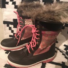 New Celebrity Pink Girls Size 4 - New Without Tags But In Excellent Condition. Pink Winter Boots For School, Trendy Pink Boots For Outdoor, Pink Casual Synthetic Boots, Trendy Pink Outdoor Boots, Casual Pink Boots For School, Cute Pink Synthetic Boots, Fur Top, Top Girls, Pink Fur