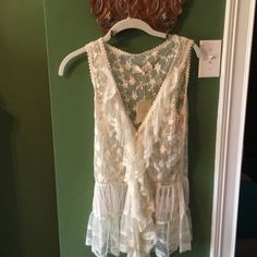 Areve Lace Vest One Button On Top Or Wear Open So Feminine Price Was $58-Great Buy Bundle( 2 Or More) To Save 20% Off Lace Vest, Vest Outfits, Price Drop, Fashion Inspo, Size Medium, Tags, Lace, Women Shopping, How To Wear