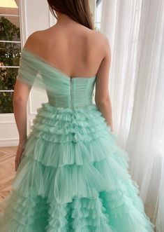 Gown One Shoulder, Homecoming Dresses Bodycon, Long Ball Gown, Classic Prom Dress, Formal Prom Dresses Long, Prom Dresses Simple, Draped Bodice, Satin Homecoming Dress, Tulle Ball Gown