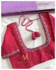 Red Blouse Design, Beauty Tips Hair, Pink Blouse Designs, Netted Blouse Designs, Latest Blouse Designs Pattern, New Saree Blouse Designs, Traditional Blouse Designs