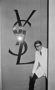 YSL Ysl Runway, Saint Laurent Aesthetic, Yves Saint Laurent Fashion, Light Of Life, Old Movies, Couture Collection, Photo Posters