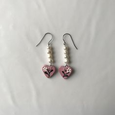 Ariel Kellogg, Pearl Jewels, Jewerly Beads, Ceramic Earrings, Handmade Jewelry Tutorials, Ceramic Earring, Chunky Jewelry, Clay Charms, Girly Jewelry