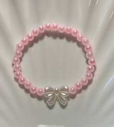 Round Bead Bracelets, Glass Beads Ideas, Cutecore Bracelet, Bracelet Ideas With Clay Beads, Braslet Ideas Cute, Beaded Bracelets Diy Ideas, Bracelet Ideas Glass Beads, Cute Bead Bracelet Ideas