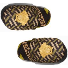 Brand: Versace Authentic: Yes Condition: New Size: Medium Retail: $275 Plus Tax Versace Products, Versace Robe Mens, Versace Flip Flops, Versace Slides, Versace Slippers For Men, Black And Gold Versace Shoes, Versace Sandals, Black Leather Dress Shoes, Versace Chain