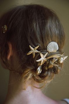 Seashell Tiara, Seashells Hair Accessories, Bridal Accessories Hair, Seashell Hair, Wedding Hair Head Piece, Boho Wedding Hair, Headpiece Hairstyles, Hair Adornments