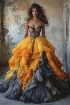 Masquerade Ideas Dresses, Unique Ball Gowns Stunning Dresses, Wedding Dresses Feathers, High Fashion Dresses Couture, Dramatic Ball Gowns, Nature Gown, Ball Gown Aesthetic, Creative Dresses, Holiday Gown