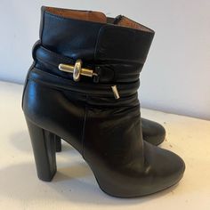 Gorgeous High Heel Ankle Boots With An Inner Platform For Comfort. Tear On Left Heel That’s Been Repaired. Soft Leather. Original Box Shoes Balenciaga, High Heel Ankle Boots, Balenciaga Black, Balenciaga Shoes, Heel Ankle Boots, High Heel Boots Ankle, Soft Leather, High Heel, Bootie Boots