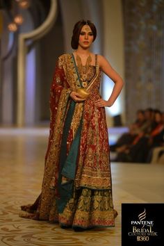 One-of-a-Kind Elegance: Discover the Most Beautiful Unique Dress Trends Fashen Sho, Pakistan Bridal, Bridal Couture Week, Pakistani Couture, Indian Bridal Lehenga, Pakistan Fashion, Indian Couture, Couture Week, Pakistani Bridal