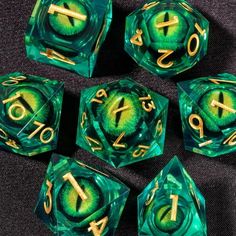 Features: [Complete DND Dice Set] - A set of 7 dice includes D20, D12, D10, D%, D8, D6 and D4. [Movable Dragon's Eye] - Our DND dice has a liquid core and the dragon eye moves when wiggled. [Resin Material] - Made with resin material and evenly weighted for fair rolling outcome. [Storage Case] - These dice are well packed in a clear top metal box. Perfect for gift or collection. [Application] - Perfect for Dungeons and Dragons/Warhammer/Yahtzee and other table PRG games! Specification: Item type D&d Dice, Dungeons And Dragons Cosplay, Resin Dnd Dice, Cool Dice, Warhammer Miniatures, Eye Green, Resin Storage, Resin Dice