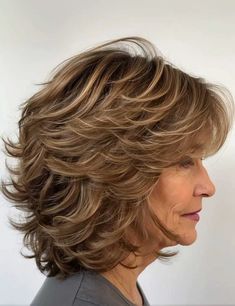 20 Trending Medium Haircuts For Women Over 65 Short Hairstyle Women With Layers, Feathered Haircuts, Home Haircuts, Bob Pixie Haircut, Medium Haircuts For Women, Short Bob Pixie, Medium Shag Hairstyles, Bob Pixie