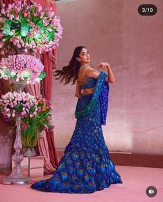 Peacock Lehenga, Anant Ambani, Peacock Dress, Indian Bridal Outfits, Shah Rukh Khan, Lehenga Designs, Indian Fashion Dresses