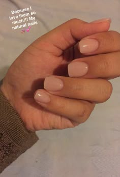 Short Acrylic Nails Square Natural Color, Natural Gel Acrylic Nails, Natural Nails With Shellac, Natural Acrilyc Nails Short, Natural Nails Length, Short Acrylic Nails For Stubby Fingers, Petite Acrylic Nails, Natural Acrylic Nails Squoval, Short Solar Nails