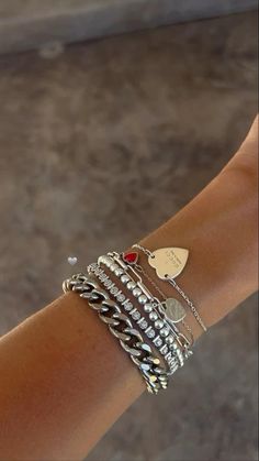 Lux Lifestyle, Dream Accessories, Bracelet Combo, Silver Bracelet Stack, Body Decor, Colors Combinations, Autumn Jewelry, Wrist Jewelry