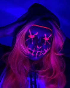 Purge mask creative makeup uv Purgecostume Halloween Girl Makeup, Neon Robbers Halloween Costume, Purg Halloween Makeup, The Purg Halloween, Punk Style Halloween Mask, Paint Halloween, Mask Makeup, 31 Days Of Halloween, Oc Stuff