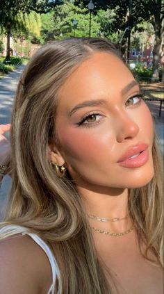 Maquillaje Glowy, Sunkissed Makeup, Mekap Mata, Makeup Tip, Formal Makeup, Smink Inspiration, Cute Makeup Looks, Bridesmaid Makeup, Natural Makeup Looks