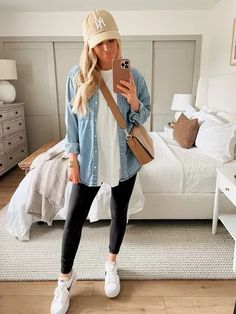 Look Legging, Mum Fashion, Casual Day Outfits, Legging Outfits, Elegante Casual, Mode Casual, Athleisure Outfits, Mode Inspo