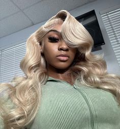 Side Part 613 Wig, Side Part Blonde Wig Black Women Curls, Blonde Long Wig Black Women, Side Part 613 Wig With Curls, Toned Blonde Frontal Wig, Blonde Wigs, Birthday Hair