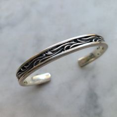 Vintage Silver Jewelry / OCEAN WAVE SURF Cuff Bangle Bracelet / Gift for Her BRAND NEW in unworn / unused condition.  Hand crafted from 925 sterling silver Hallmarked on reverse side. Inspired by ocean surf and wave patterns. Wave Surf, Jewelry Ocean, Vintage Silver Jewelry, Wave Bracelet, Ocean Surf, Hippie Bracelets, Cuff Bangle Bracelet, Surfing Waves, Ocean Wave