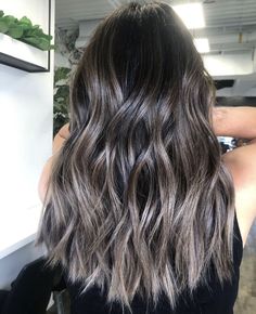 Fall Hair Balayage Brunettes, Bad Balayage, Soft Beach Waves, Ash Brown Hair Balayage, Detangling Natural Hair, Dark Brown Hair Balayage, Hair Stules, Mermaid Look, Black Hair Balayage