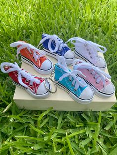 Size: 2 1/2 in Length & 1 1/2 in width Cute mini shoe keychain, converse shoe style Sneaker Keychain, Shoe Keychain, Beads Bracelets, Nike Cortez Sneaker, Key Chains, Shoe Style, Key Chain, High Top, Keychains