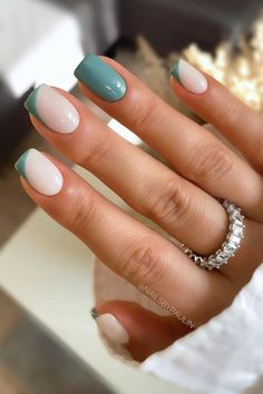 Spring Nails 2023 Short Square, Trendy Spring Nails Short, Trendy Winter Nails Short, Gel Short Nails Ideas Winter, Nail Inspo Short Spring, Short Trendy Nails Spring, Biab Nail Design Winter, Nail Winter 2022 Trends, Spring Nails 2022 Acrylic