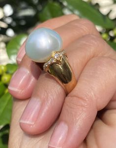 GIANT 18K Yellow Gold Baroque Drop Pearl Diamond Cocktail Ring Size 6.75-7 | eBay Elegant White Gold Diamond Ring With Cabochon, Luxury Yellow Gold Pearl Ring With Cabochon, Luxury High Luster Oval Pearl Ring, Elegant Dome Ring With Cabochon For Wedding, Luxury Cabochon Pearl Ring For Wedding, Luxury Cabochon Pearl Wedding Ring, Elegant Yellow Gold Pear-shaped Ring, Luxury Pear-shaped Gemstone Rings, Elegant Pear-shaped Yellow Gold Rings